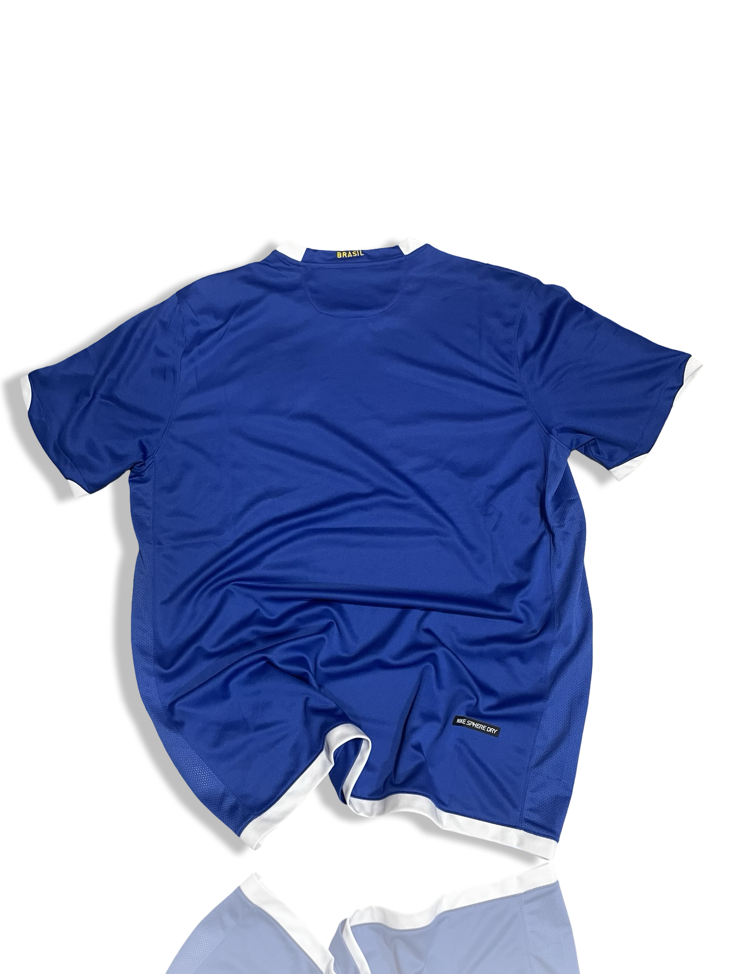 Brazil Away 2006 (on hand)